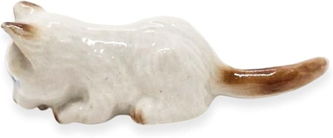 WitnyStore Tiny 1⅝" Long White Brown Pointed Shorthair Cat Crouching Figurine - Miniature Hand Made Painted Ceramic Cats Kitten Feline Animal Cute Porcelain Decorative Collectible Figures Décor Gifts
