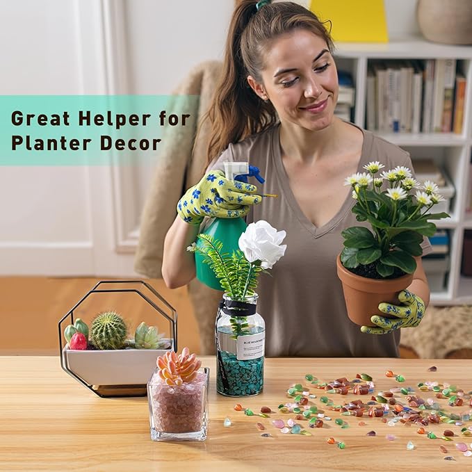 0.88 Lb Clear Quartz Crystal Chips Natural Tumbled Healing Crystal Chips Bulk Crushed Stones, Betta Fish Tank Gravel Rocks Clear Mini Pebbles for Aquarium, Vase Fillers, Succulent Plants Decor, 3-5 mm