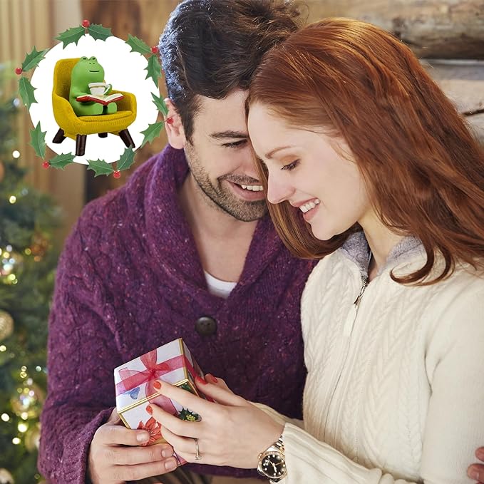 Miniature Frog Figurines - Funny Frog Sculpture for Shelf, Desk Decoration - Frog Desk Accessories - Perfect Cute Frog Gift for Frog Lovers(Yellow Sofa)