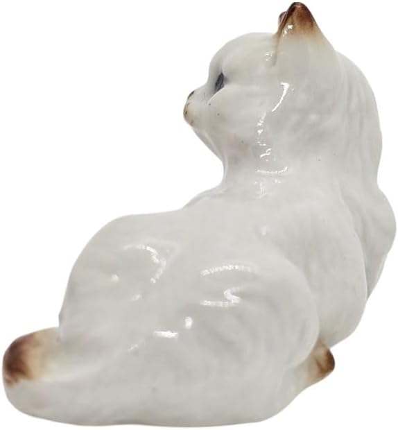 WitnyStore Tiny 1¾" Long White Brown Pointed Shorthair Cat Crouching Figurine - Miniature Hand Made Painted Ceramic Cats Kitten Feline Animal Cute Porcelain Decorative Collectible Figures Décor Gifts