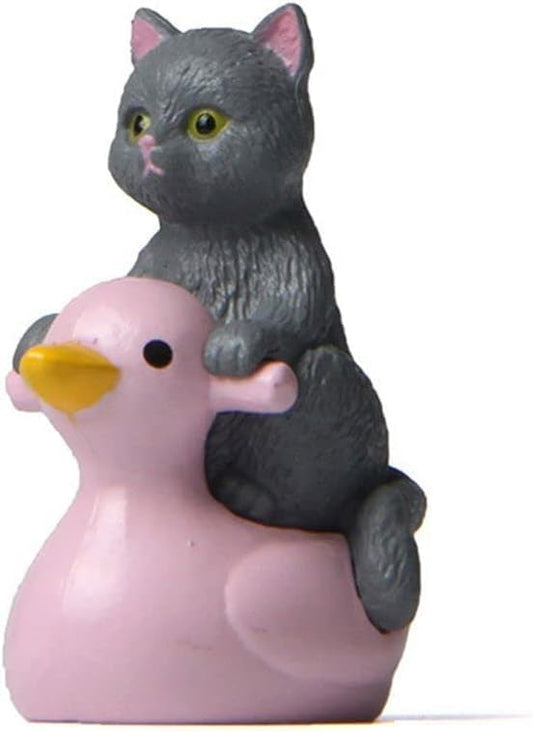 Grey Cat Ornaments, Kawaii Figure, DIY Cat Miniature, Sitting Pink Duck Cat Figurine, Outdoor Statues Small Statue Animal Model Garden Cake Plant Decor