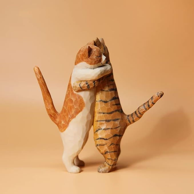 Resin Hugging Cat Statue with Wooden Grain, Embracing Cute Cat Figurine with Wooden Texture, Adorable Gifts of Love, for Cat Lovers, for Couple