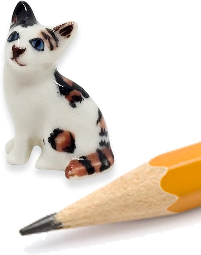 WitnyStore Tiny ¾ Inch Calico Tricolor Shorthair Cat Sitting Figurine - Miniature Hand Made Painted Ceramic Cats Kitten Feline Animal Cute Porcelain Decorative Collectible Figurines Décor Gifts