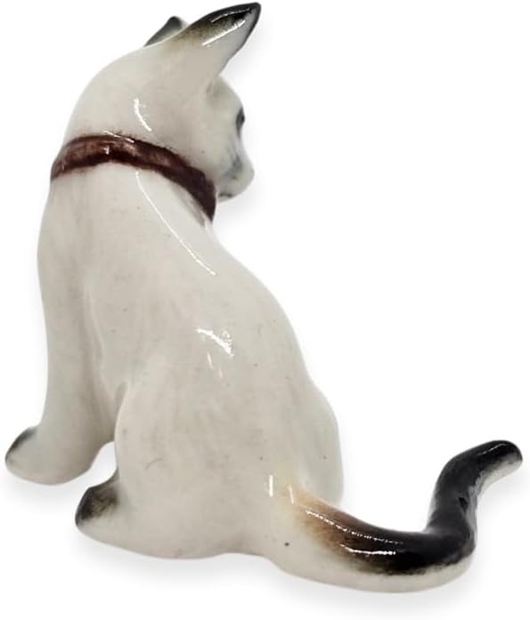WitnyStore Tiny 1" White Gray Pointed Shorthair Siamese Cat Sitting Look Right Figurine - Miniature Hand Made Ceramic Cats Kitten Feline Animal Cute Porcelain Decorative Collectible Figure Décor Gifts