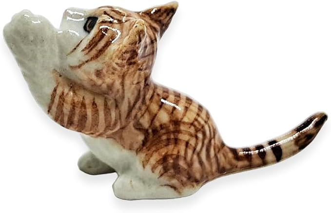 WitnyStore Tiny 1½" Brown White Tabby Shorthair Cat Drinking Baby Bottle Figurine - Miniature Hand Made Painted Ceramic Cats Kitten Animal Cute Porcelain Decorative Collectible Figurines Décor Gifts