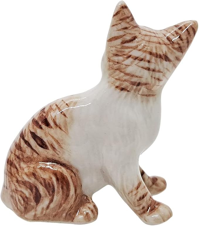 WitnyStore Tiny 1½" Long White Brown Tabby Shorthair Cat Sitting Look Up Left Figurine - Miniature Hand Made Painted Ceramic Cats Kitten Animal Cute Porcelain Decorative Collectible Figure Décor Gifts