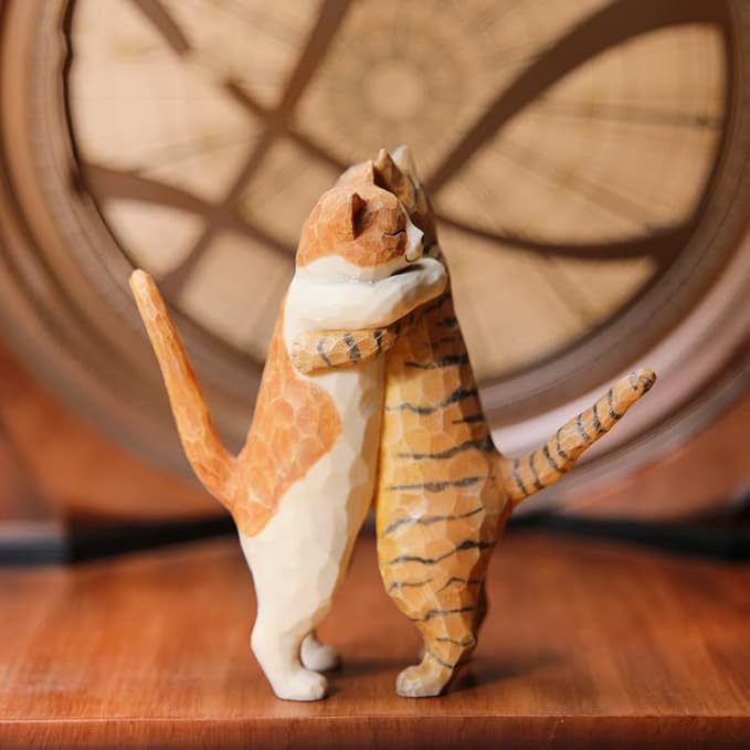 Resin Hugging Cat Statue with Wooden Grain, Embracing Cute Cat Figurine with Wooden Texture, Adorable Gifts of Love, for Cat Lovers, for Couple