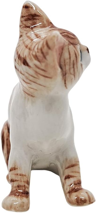 WitnyStore Tiny 1½" Long White Brown Tabby Shorthair Cat Sitting Look Up Left Figurine - Miniature Hand Made Painted Ceramic Cats Kitten Animal Cute Porcelain Decorative Collectible Figure Décor Gifts