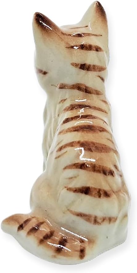 WitnyStore Tiny 1⅛" Light Brown Tabby Shorthair Cat Sitting Look Left Figurine - Miniature Hand Made Painted Ceramic Cats Kitten Feline Animal Cute Porcelain Decorative Collectible Figures Décor Gifts