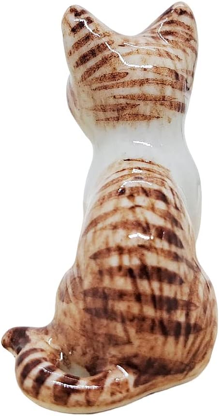 WitnyStore Tiny 1¼" White Brown Tabby Shorthair Cat Sitting Look Left Figurine - Miniature Hand Made Painted Ceramic Cats Kitten Feline Animal Cute Porcelain Decorative Collectible Figures Décor Gifts