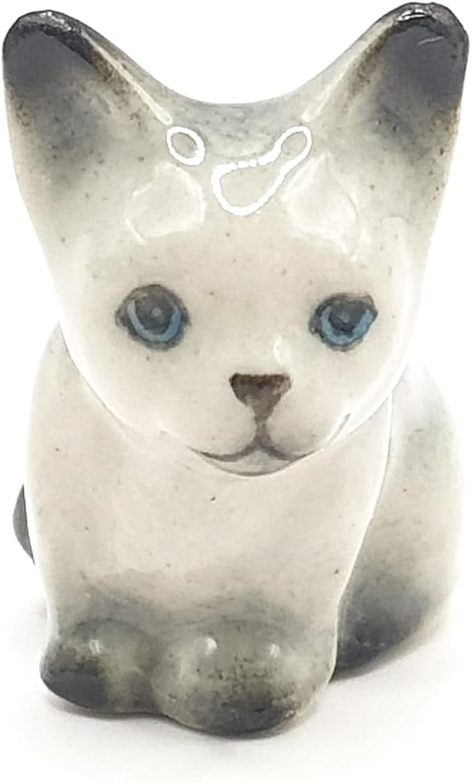 WitnyStore Tiny 1" Long Grey White Pointed Shorthair Cat Sitting Figurine - Miniature Hand Made Painted Ceramic Cats Kitten Feline Animal Cute Porcelain Decorative Collectible Figurines Décor Gifts