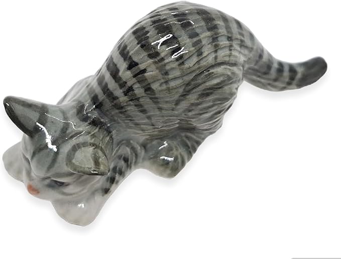 WitnyStore Tiny 2¼" Long Gray Tabby Shorthair Cat Crouching Down Figurine - Miniature Hand Made Painted Ceramic Cats Kitten Feline Animal Cute Porcelain Decorative Collectible Figurines Décor Gifts
