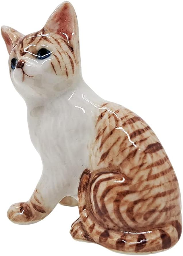 WitnyStore Tiny 1½" Long White Brown Tabby Shorthair Cat Sitting Look Up Left Figurine - Miniature Hand Made Painted Ceramic Cats Kitten Animal Cute Porcelain Decorative Collectible Figure Décor Gifts