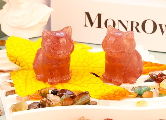 DUQGUHO Cat Decor Strawberry Quartz Cat Crystal Figurines Crystals Gifts for Cat Lovers Men Women Lucky Cute Cat Statue for Room Desk Decor 1PC