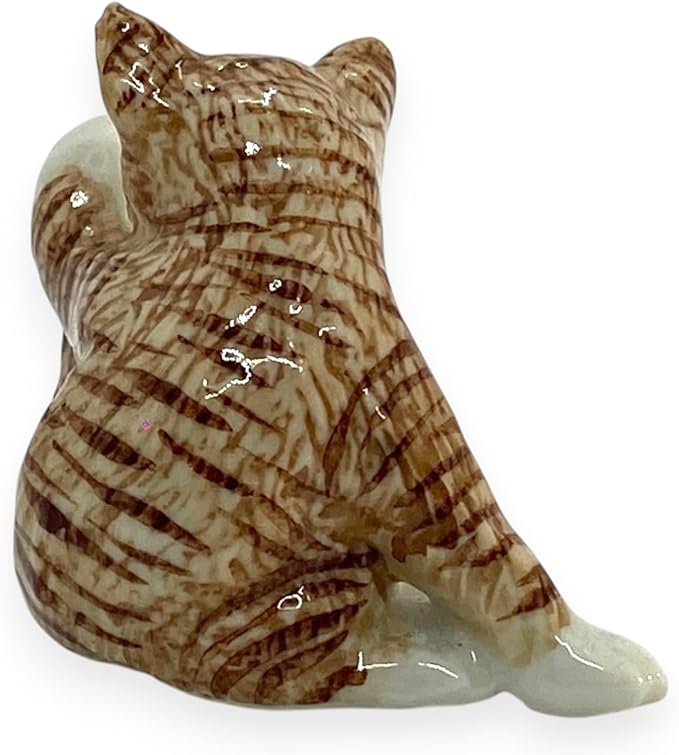 WitnyStore Tiny 2¼" Brown White Tabby Shorthair Cat Chasing Tail Figurine - Miniature Hand Made Painted Ceramic Cats Kitten Feline Animal Cute Porcelain Decorative Collectible Figurines Décor Gifts