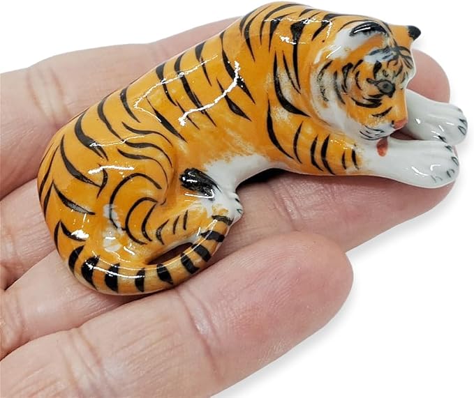 WitnyStore Tiny 2¼" Orange Tiger Licking Leg Figurine - Miniature Hand Made Ceramic Panthera Wild Cats Lion Jaguar Leopard Panthers Animals Small Porcelain Decorative Collectible Figures Décor Gifts