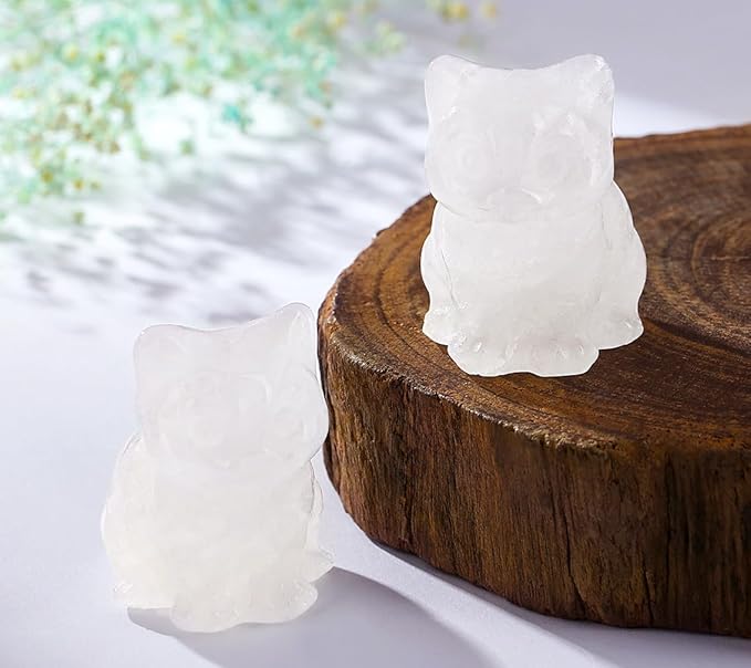 DUQGUHO Cat Decor Clear Quartz Cat Crystal Figurines Crystals Gifts for Cat Lovers Men Women Lucky Cute Cat Statue for Room Desk Decor 1PC