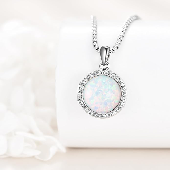 ONEFINITY Tree of Life Locket Necklace Sterling Silver Locket Necklace That Holds Pictures Tree of Life Locket Pendant for Women Wife Girlfriend