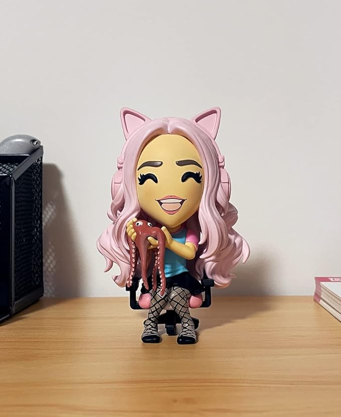 Youtooz Belle Delphine Vinyl Figure, 4.8" from Youtooz Belle Delphine Pink Wig Figure, High Detailed Belle Delphine Collectible Figure from the Youtooz Creator Collection