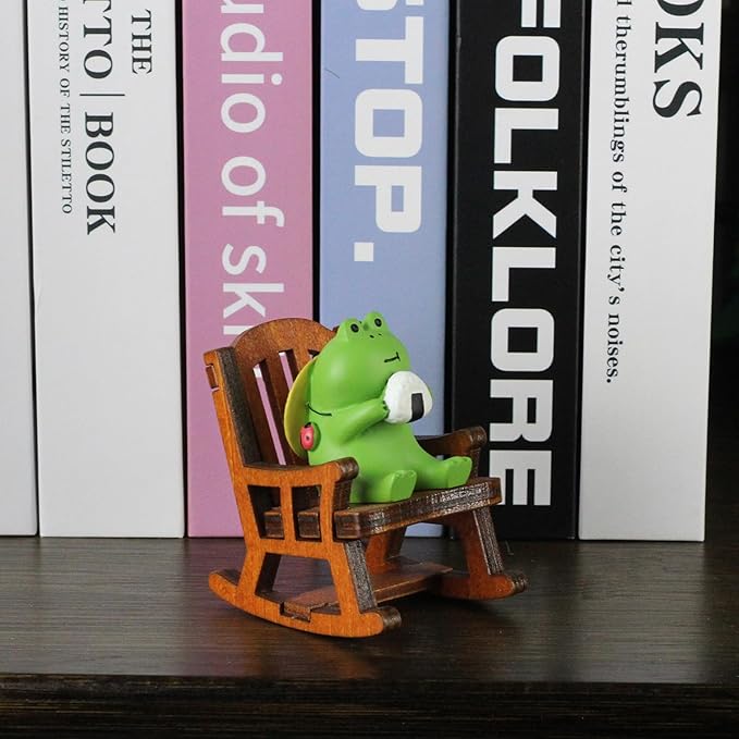 Miniature Frog Figurines Statue - Cute Frog Sculpture for Outdoor Fairy Garden and Desk Decorations - Adorable Frog Figurine Statue Decor for Plant Shelf Desk Office Bedroom(Chair)