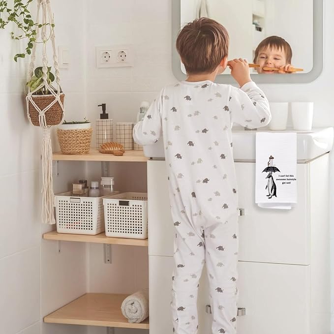 Funny Penguin Bathroom Hand Towels, Quirky Penguin Decorative Hand Towels for Bathroom Decor, I Can't Let This Awesome Hairstyle Get Wet Decorative Kitchen Dish Towels, 16x24 Inch