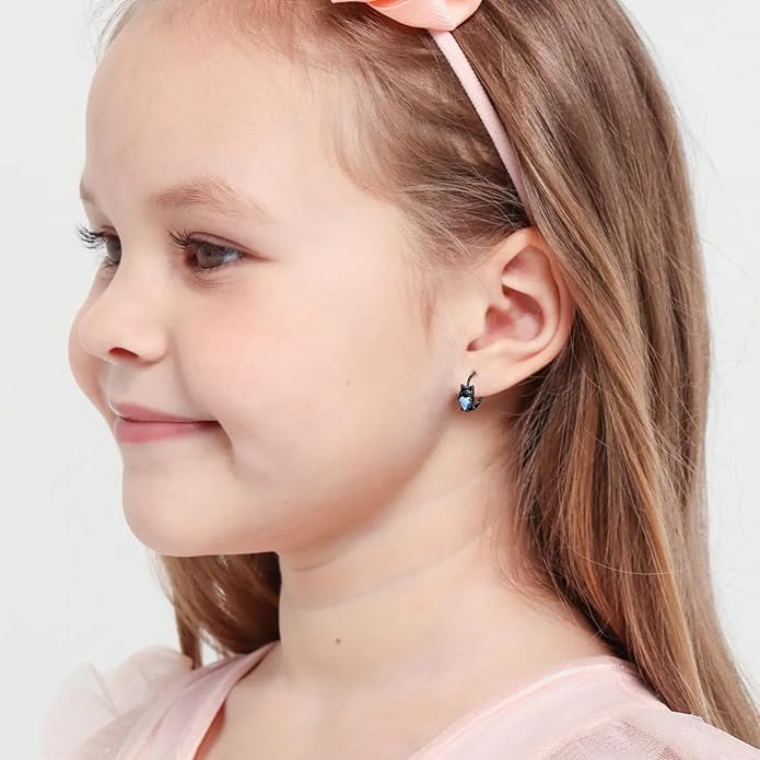 925 Sterling Silver Cat Earrings Cute Animal Kitten Stud Earrings cat Jewelry Gifts for Women Girls Hypoallergenic Earrings for Sensitive Ears