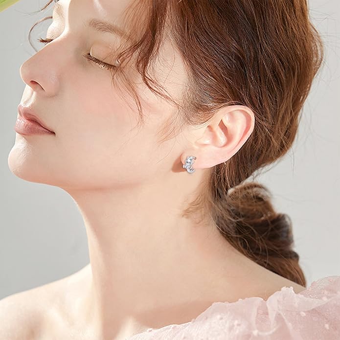 925 Sterling Silver Cat Earrings Cute Animal Kitten Stud Earrings cat Jewelry Gifts for Women Girls Hypoallergenic Earrings for Sensitive Ears