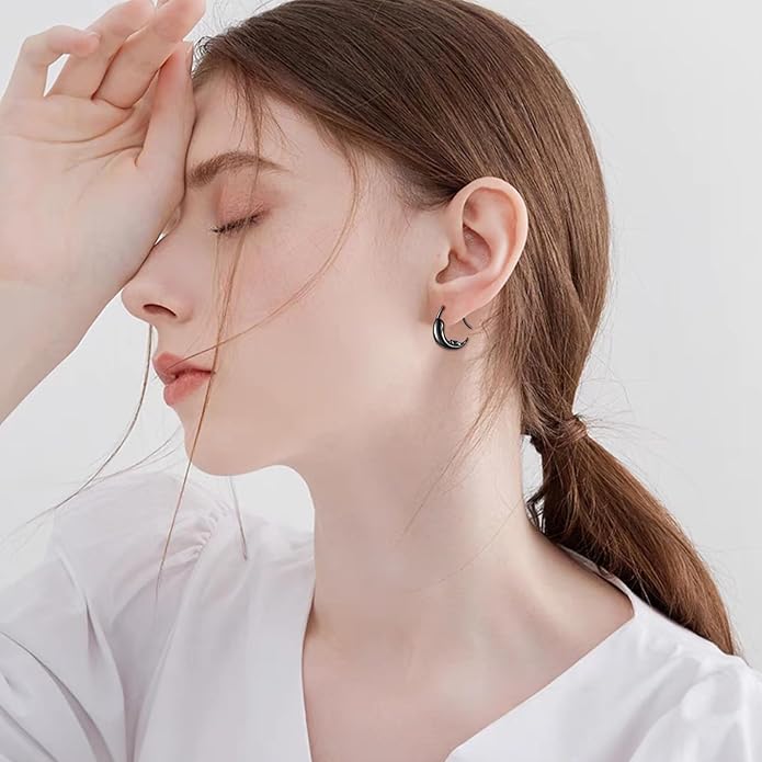 YFN Cat Earrings for Women Sterling Silver Shark Dangle Earrings Cat Jewelry Gifts for Women Cat Lover Shark Jewelry for Shark Lover