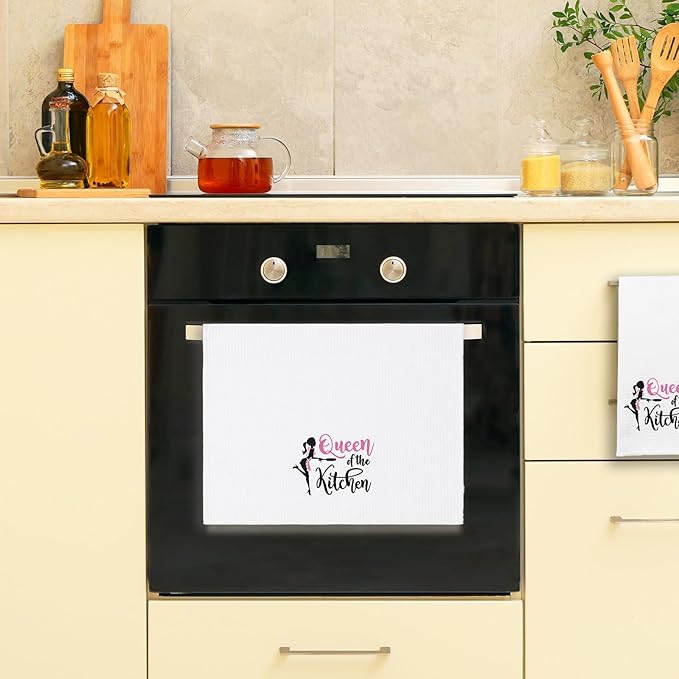Funny Kitchen Towels Queen of The Kitchen Soft Dishcloth Baking Flour Sack Dish Towels for Decor Great Kitchen Gifts for Hostess Housewife Hilarious Hand Towels for Women Mother Sister