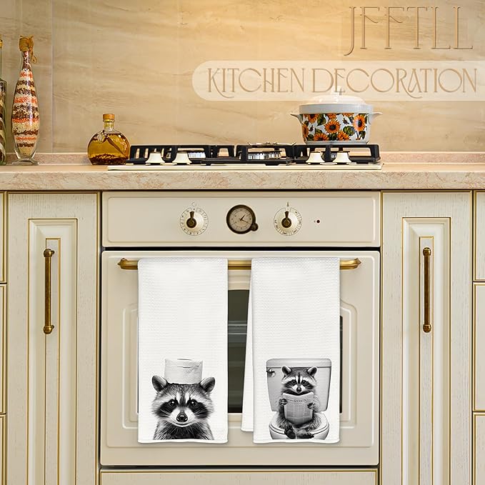 Funny Toilet Newspaper Raccoon Bathroom Hand Towels, Gifts for Raccoon Lovers Hand Towels for Bathroom Washroom Restroom Decor, 16x24 Inch Set of 2