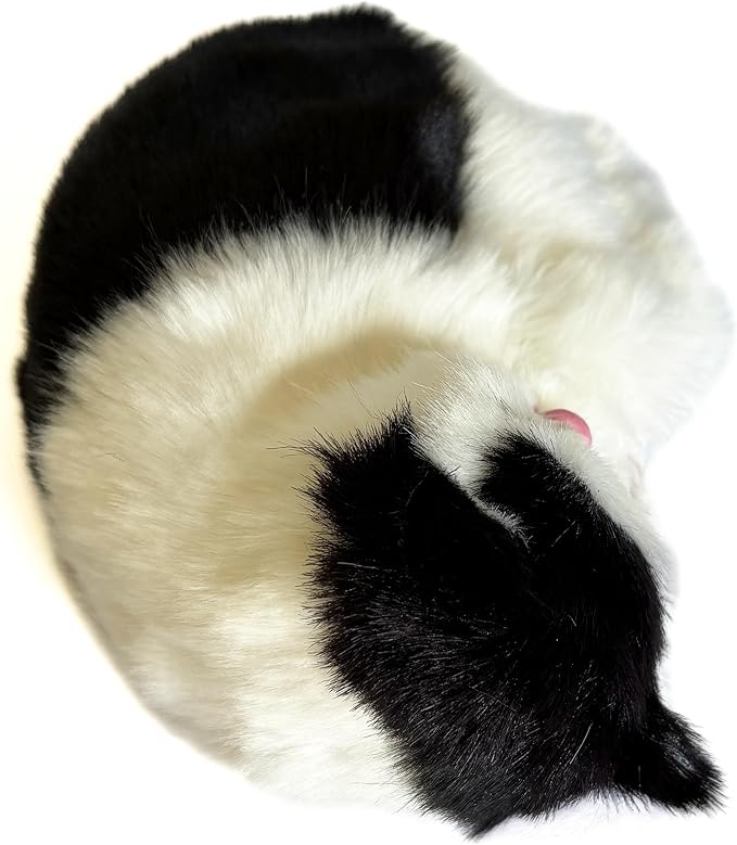 Realistic Furry Black and White Baby Cat Figurine Simulation Sleeping Kitten Home Office Shelf Decorative Statue, Pet Replica, Stuffed Animal, Photo Props