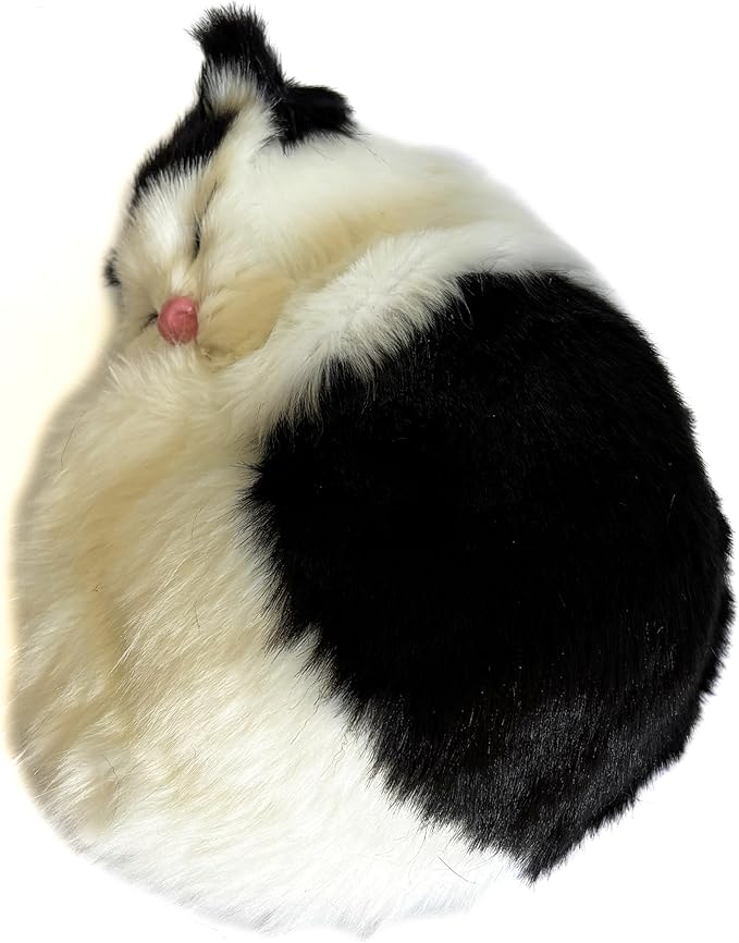 Realistic Furry Black and White Baby Cat Figurine Simulation Sleeping Kitten Home Office Shelf Decorative Statue, Pet Replica, Stuffed Animal, Photo Props