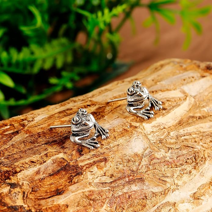 Frog Earrings for Women Mothers Day Gifts Vintage Frogs Shaped Stud Earrings Funny Cute 3D Animal Earrings Jewelry Gifts