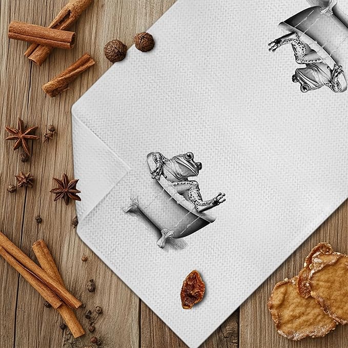 Funny Bathroom Hand Towels，Frog Gifts for Women,Frog Bathroom Decor,16x24 inch